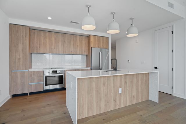 84 East Ave 3401, Austin, TX 78701