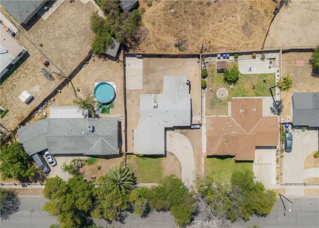 1336 Arizona, San Bernardino, CA 92411