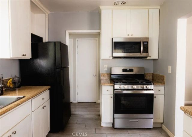 1336 Arizona, San Bernardino, CA 92411