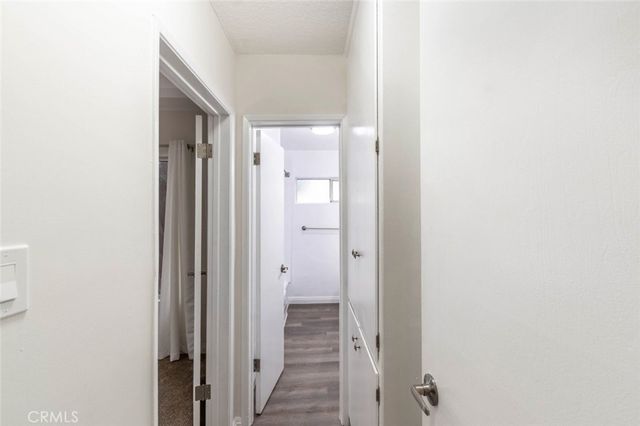 6520 Shirley Avenue 3, Reseda, CA 91335