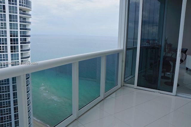18101 Collins Ave 5208, Sunny Isles Beach, FL 33160