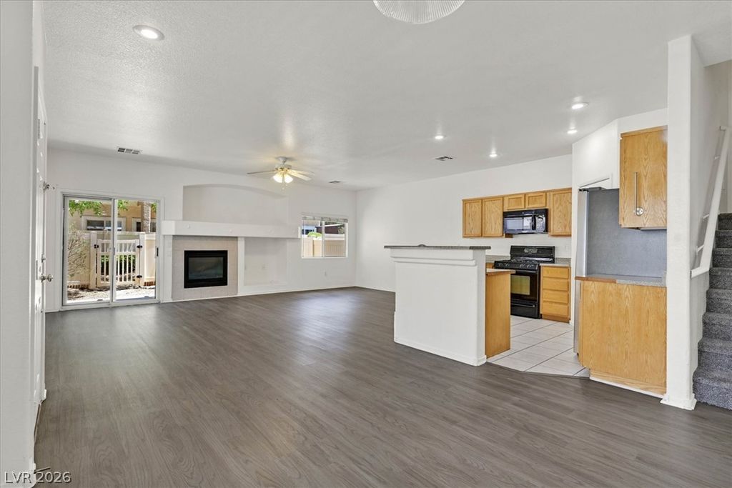 92 Stock Option Street 3, Henderson, NV 89074 — photo 3