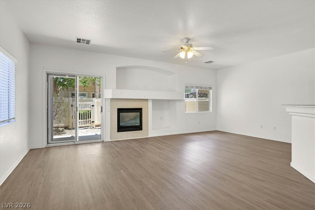92 Stock Option Street 3, Henderson, NV 89074 — photo 4