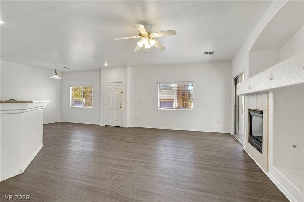 92 Stock Option Street 3, Henderson, NV 89074 — photo 5