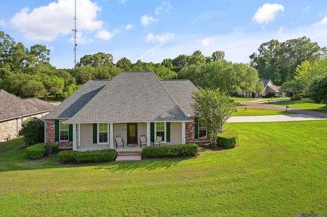 8858 Myrtle Hill Dr, St Francisville, LA 70775