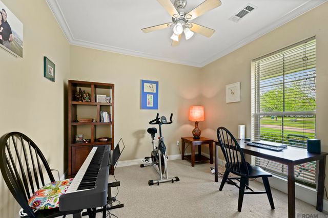 8858 Myrtle Hill Dr, St Francisville, LA 70775