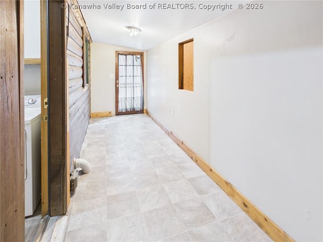 328 Wells Hollow Road, Scott Depot, WV 25560