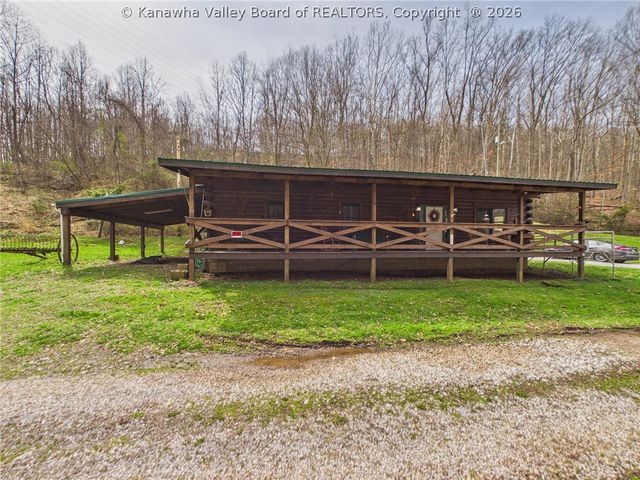 328 Wells Hollow Road, Scott Depot, WV 25560