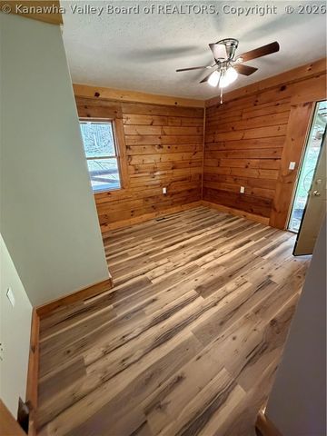 328 Wells Hollow Road, Scott Depot, WV 25560