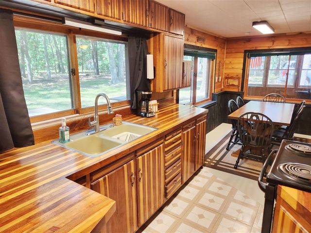 8223 W Cypress Avenue, Baldwin, MI 49304