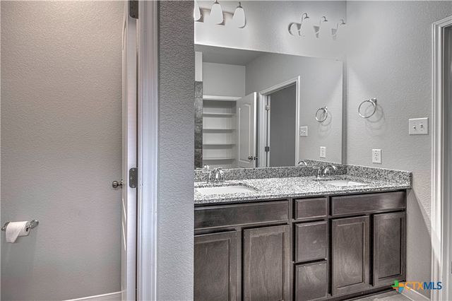 912 Wyndcrest Drive, Temple, TX 76502