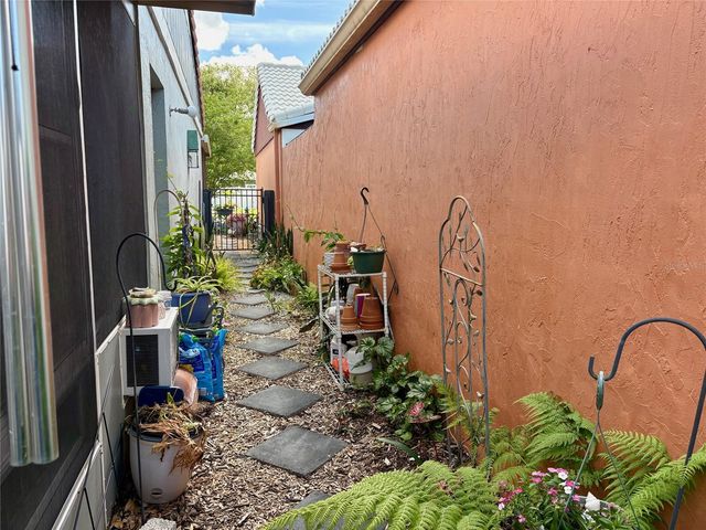 277 MARIPOSA, Winter Haven, FL 33884