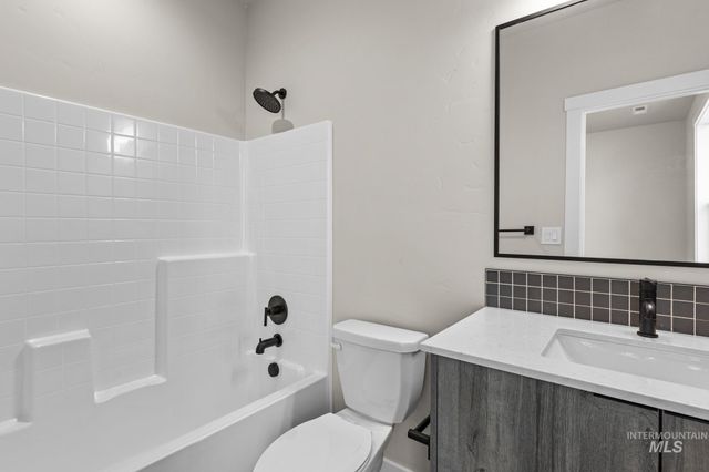 4157 E Rincon Dr, Meridian, ID 83642