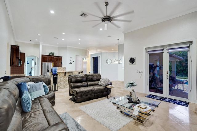 12360 NW 18th Street, Plantation, FL 33323