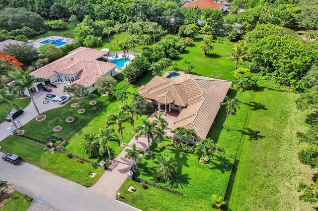 12360 NW 18th Street, Plantation, FL 33323