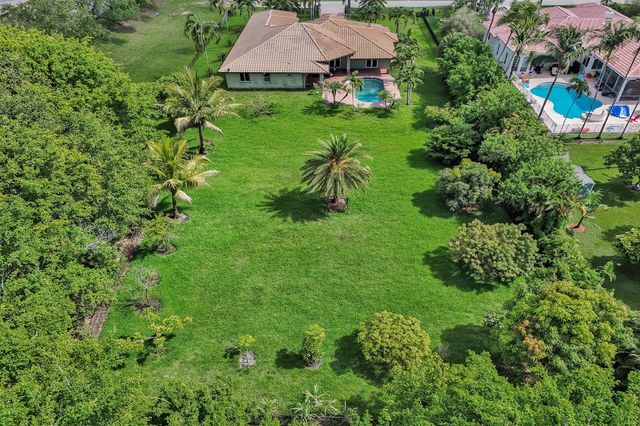 12360 NW 18th Street, Plantation, FL 33323
