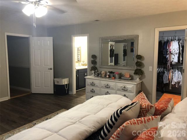 1702 Cajah Mountain Road, Hudson, NC 28638