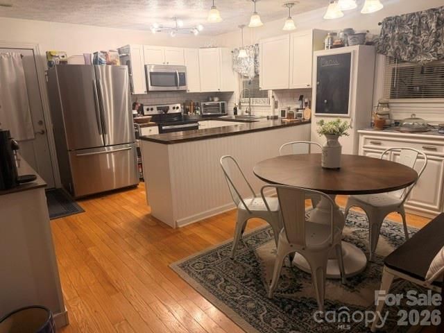 1702 Cajah Mountain Road, Hudson, NC 28638