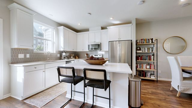 615 Old Hickory Blvd Apt 604, Nashville, TN 37209