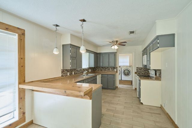 1815 Live Oak Drive, Conroe, TX 77301