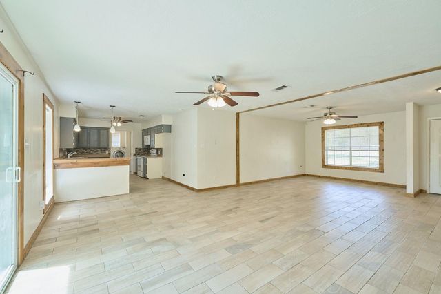 1815 Live Oak Drive, Conroe, TX 77301