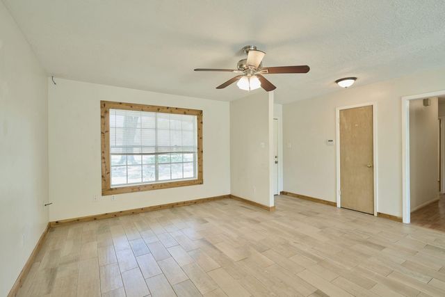 1815 Live Oak Drive, Conroe, TX 77301