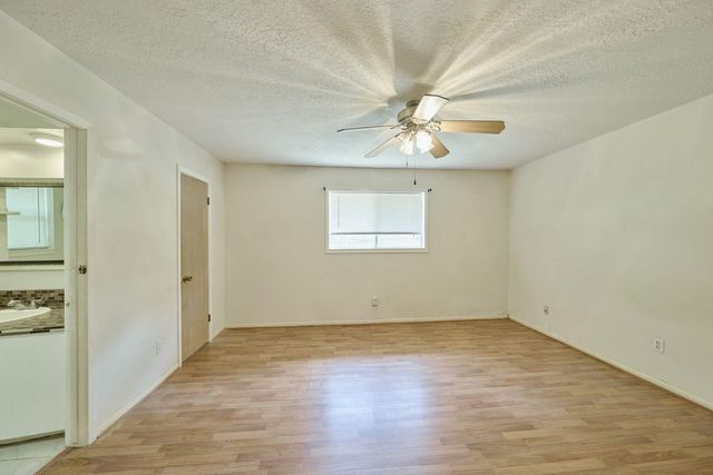 1815 Live Oak Drive, Conroe, TX 77301