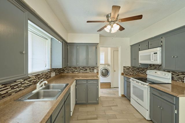 1815 Live Oak Drive, Conroe, TX 77301