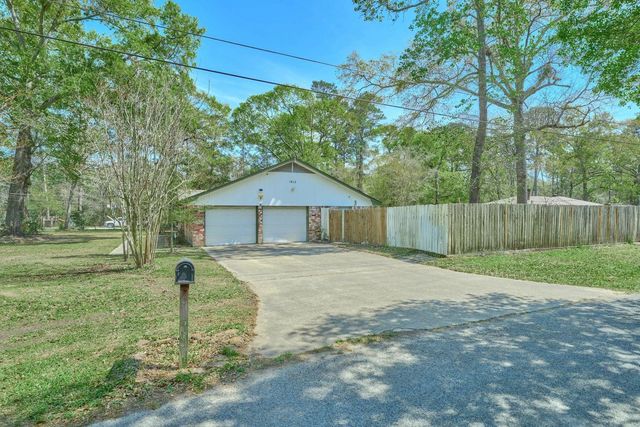 1815 Live Oak Drive, Conroe, TX 77301