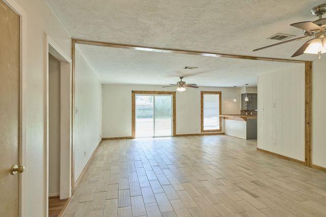 1815 Live Oak Drive, Conroe, TX 77301