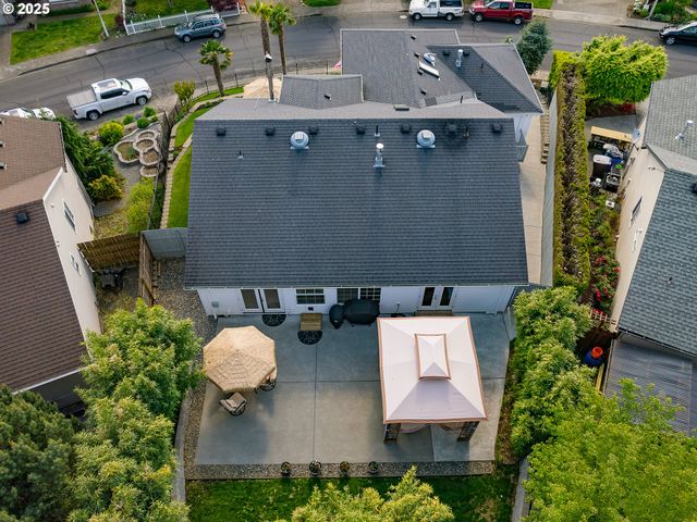 1146 FAIRWAY Dr, Washougal, WA 98671