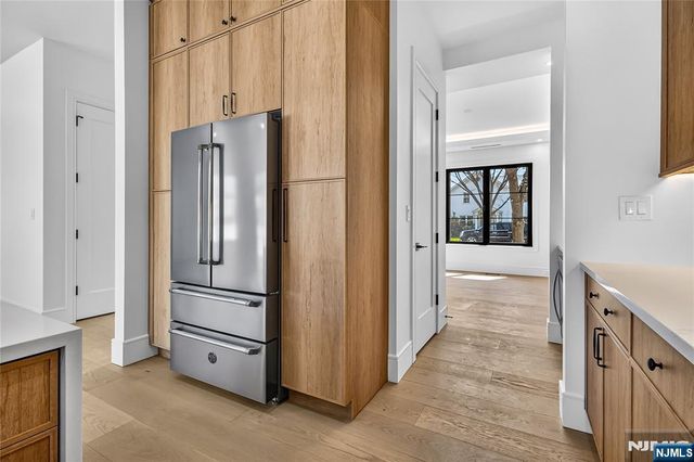 395 Hickory Avenue, Paramus, NJ 07652