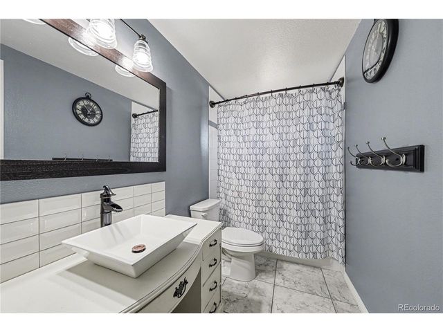 2640 Glendevey Dr, Loveland, CO 80538