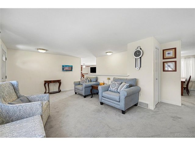 2640 Glendevey Dr, Loveland, CO 80538