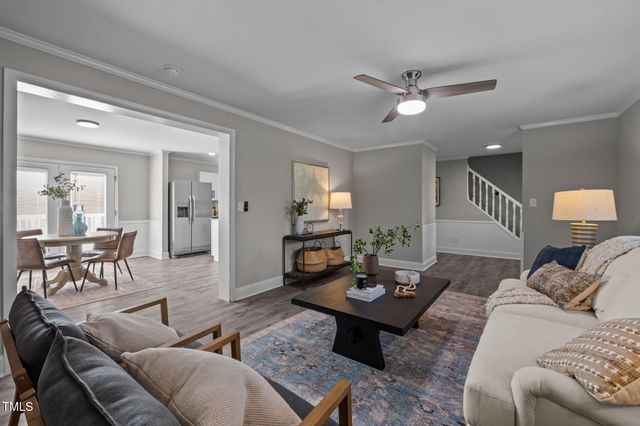 3015 Nc 86, Hillsborough, NC 27278