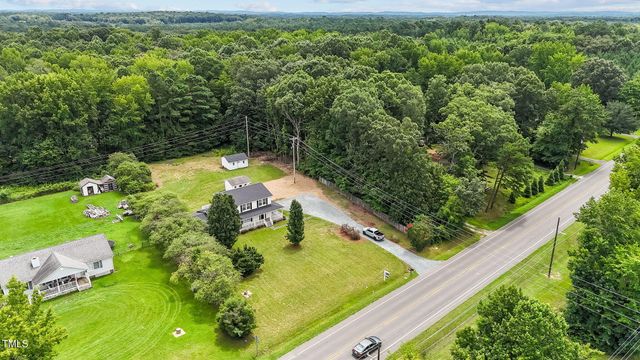 3015 Nc 86, Hillsborough, NC 27278