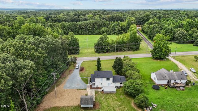 3015 Nc 86, Hillsborough, NC 27278