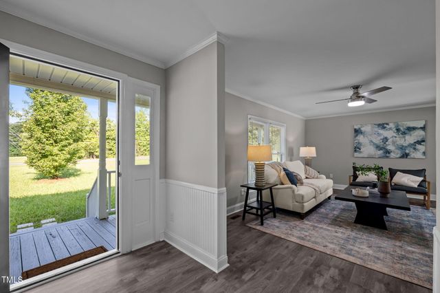 3015 Nc 86, Hillsborough, NC 27278