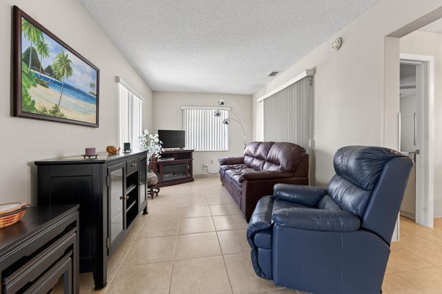 1601 SW 18th Street SW, Boynton Beach, FL 33426