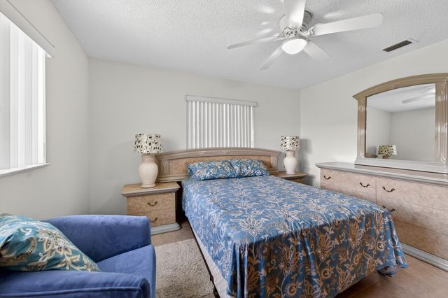 1601 SW 18th Street SW, Boynton Beach, FL 33426