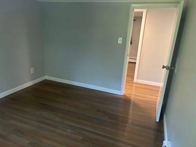 8 Kessell St, Grafton, MA 01519