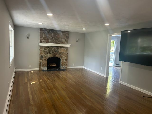 8 Kessell St, Grafton, MA 01519