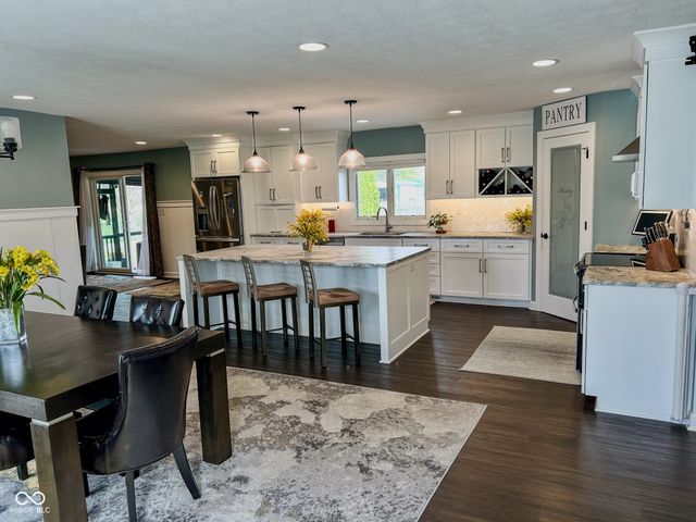 8310 E County Road 725 N, Brownsburg, IN 46112