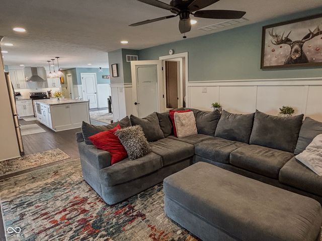 8310 E County Road 725 N, Brownsburg, IN 46112