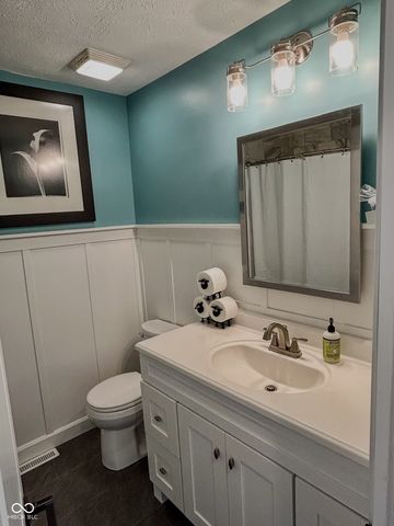 8310 E County Road 725 N, Brownsburg, IN 46112