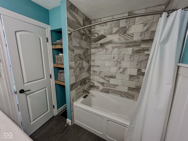 8310 E County Road 725 N, Brownsburg, IN 46112