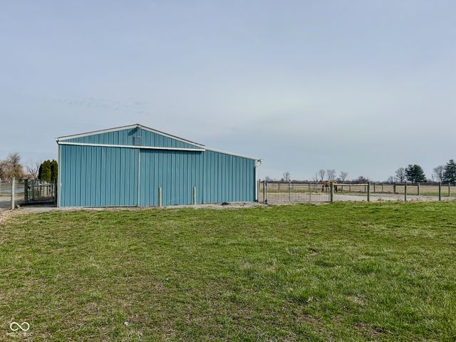 8310 E County Road 725 N, Brownsburg, IN 46112