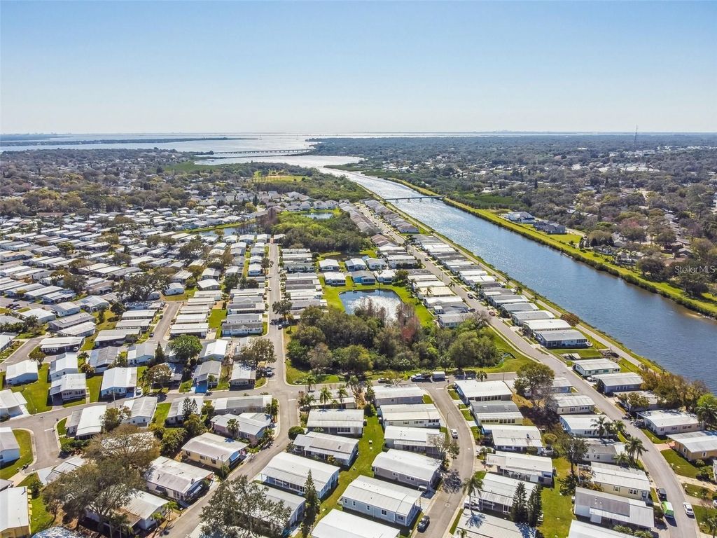 347 CANAL WAY, Oldsmar, FL 34677