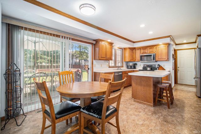 50633 Weeping Willow Run, Granger, IN 46530