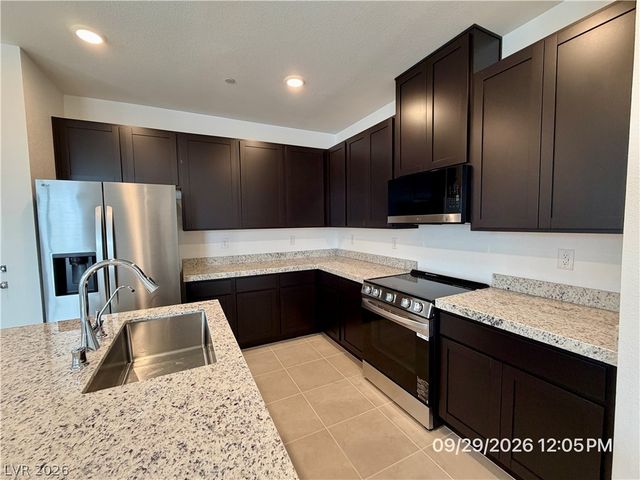 239 Freeport View Place, Henderson, NV 89011